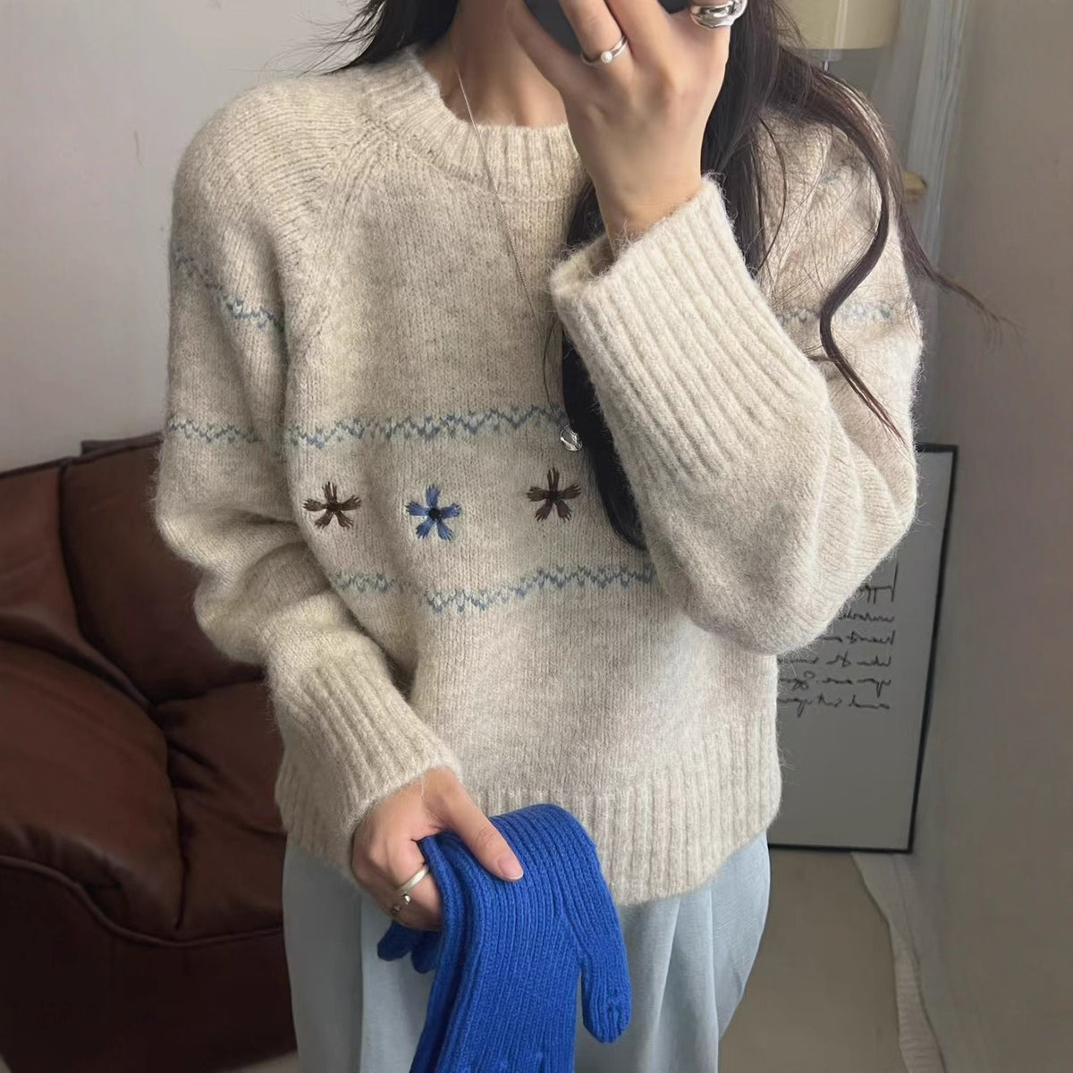 Embroidered Knit Pullover Vintage Soft Sweater