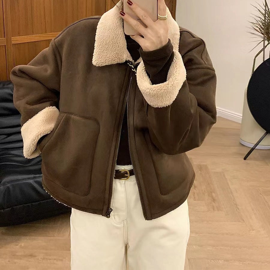 Thick and warm shearling coat for women with lapel