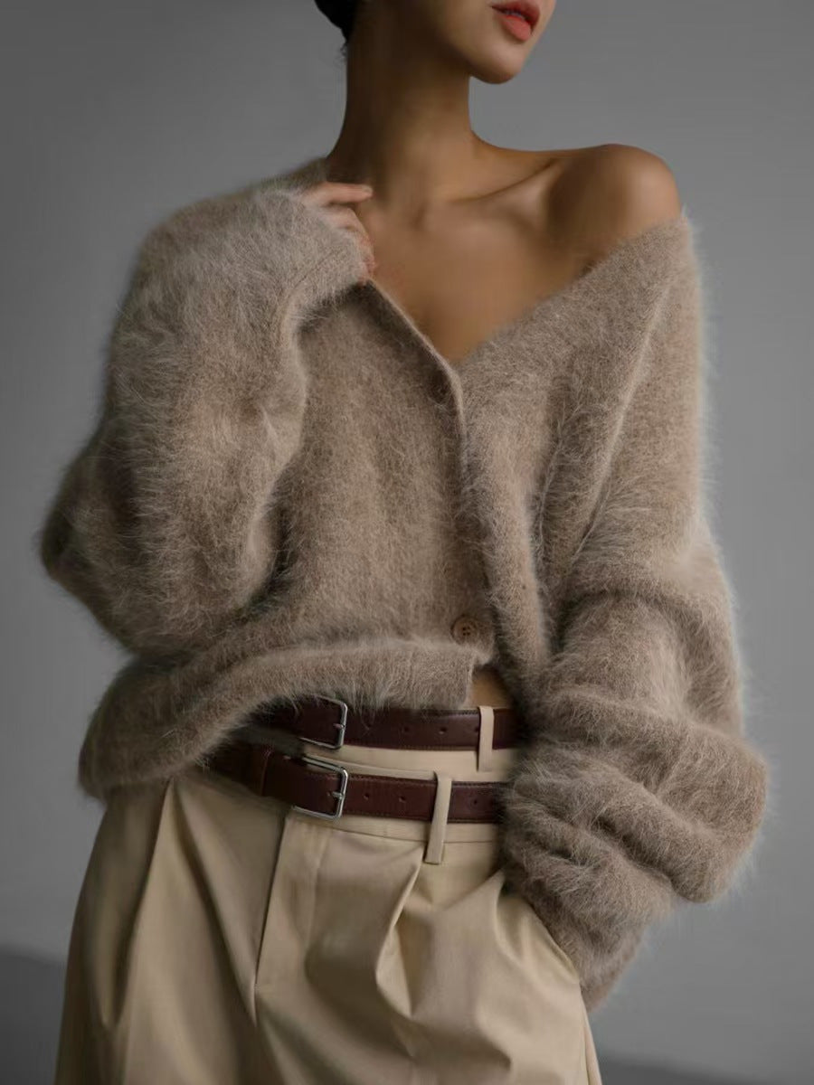 Women's Lazy and Loose Long-Sleeved V-Neck Sweater Cardigan for Autumn and Winter