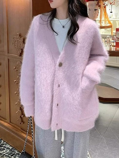Gentle and relaxed mid-length knitted cardigan