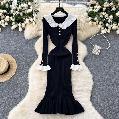New color-blocked cuff fitted waist long knit dress
